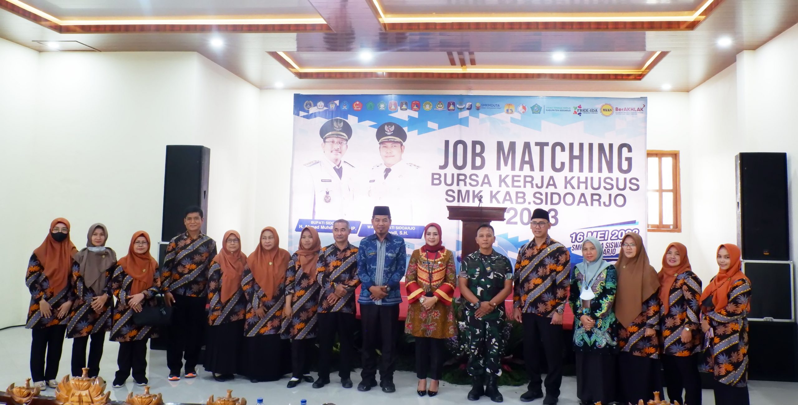 Sukses di Job Fair SMK Darma Siswa Sidoarjo