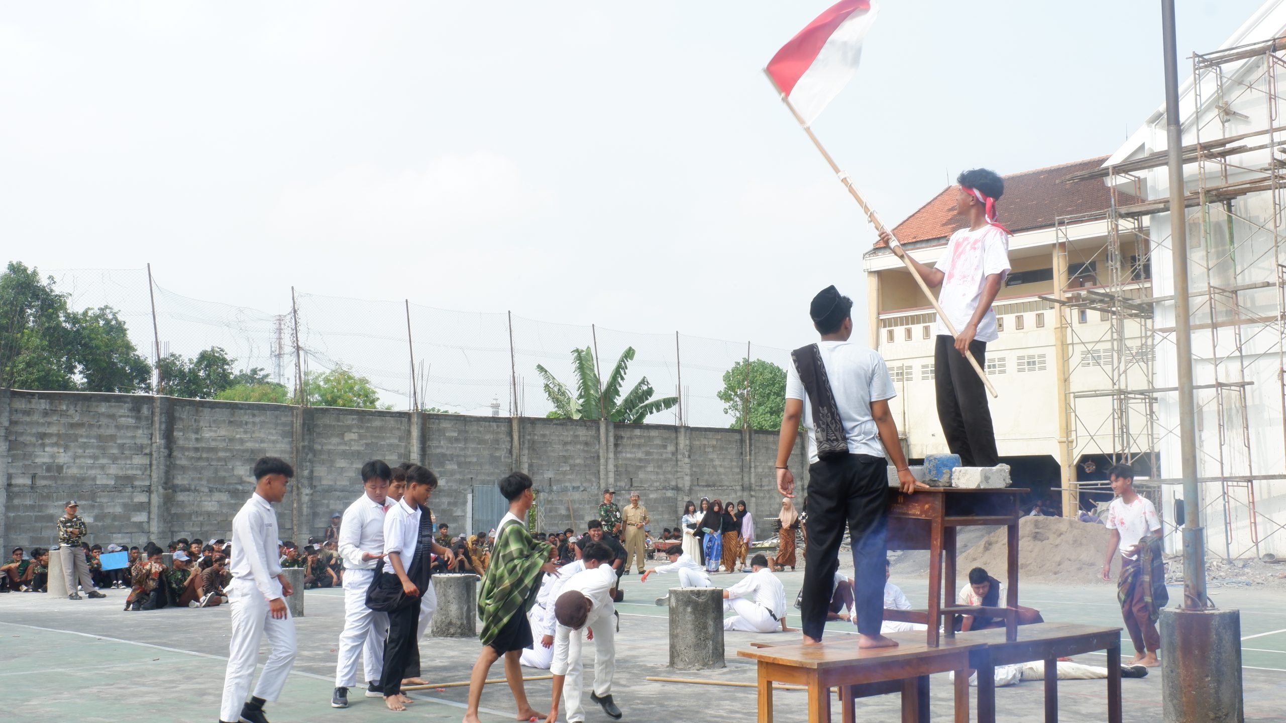 Read more about the article Memperingati Hari Pahlawan 10 November 2024 di SMK Darma Siswa Sidoarjo